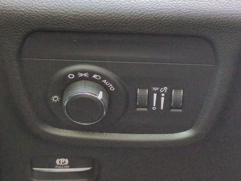 New 2026 Jeep Grand Cherokee Laredo X AWD/4WD image 18