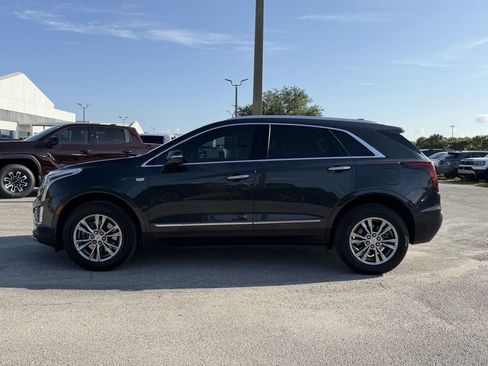 Used 2022 Cadillac XT5 Premium Luxury FWD image 8