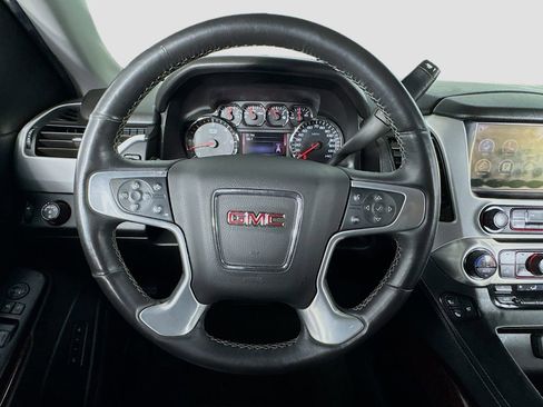 Used 2015 GMC Yukon SLT AWD/4WD image 16