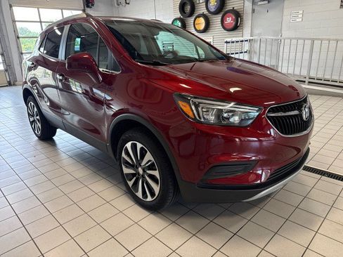 Used 2022 Buick Encore Preferred w/ Safety Package AWD/4WD image 1