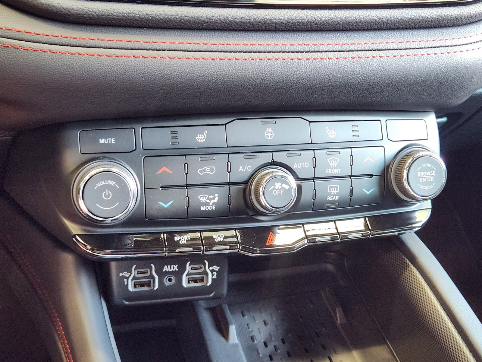 New 2027 Dodge Durango GT AWD/4WD image 17