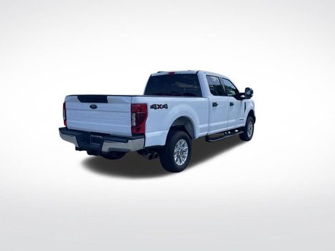 Used 2022 Ford F250 XLT AWD/4WD image 4