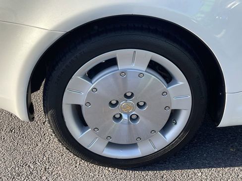 Used 2002 Lexus SC 430 Convertible RWD image 9