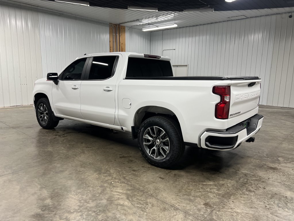 Used 2023 Chevrolet Silverado 1500 RST w/ Z71 Off-Road Package AWD/4WD image 7