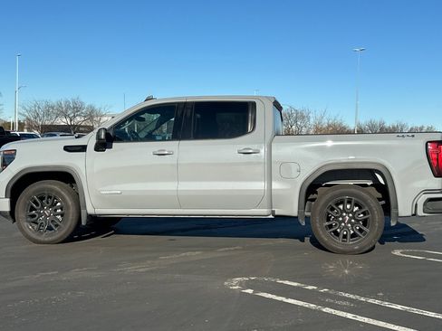 Used 2024 GMC Sierra 1500 Elevation image 7