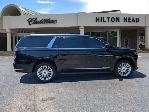 Used 2022 Cadillac Escalade ESV Premium Luxury RWD image 7