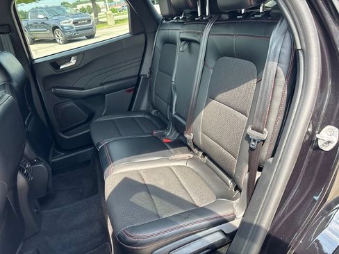 Used 2025 Ford Escape ST-Line FWD image 41