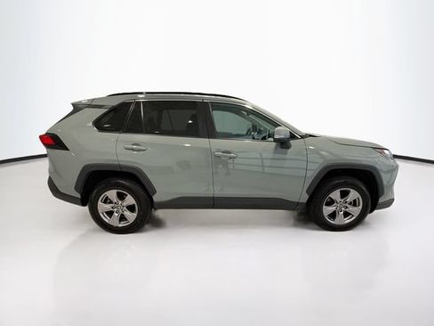 Used 2023 Toyota RAV4 XLE AWD/4WD image 7