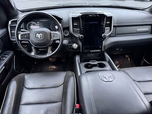 Used 2021 RAM 1500 Laramie w/ Sport Appearance Package image 5