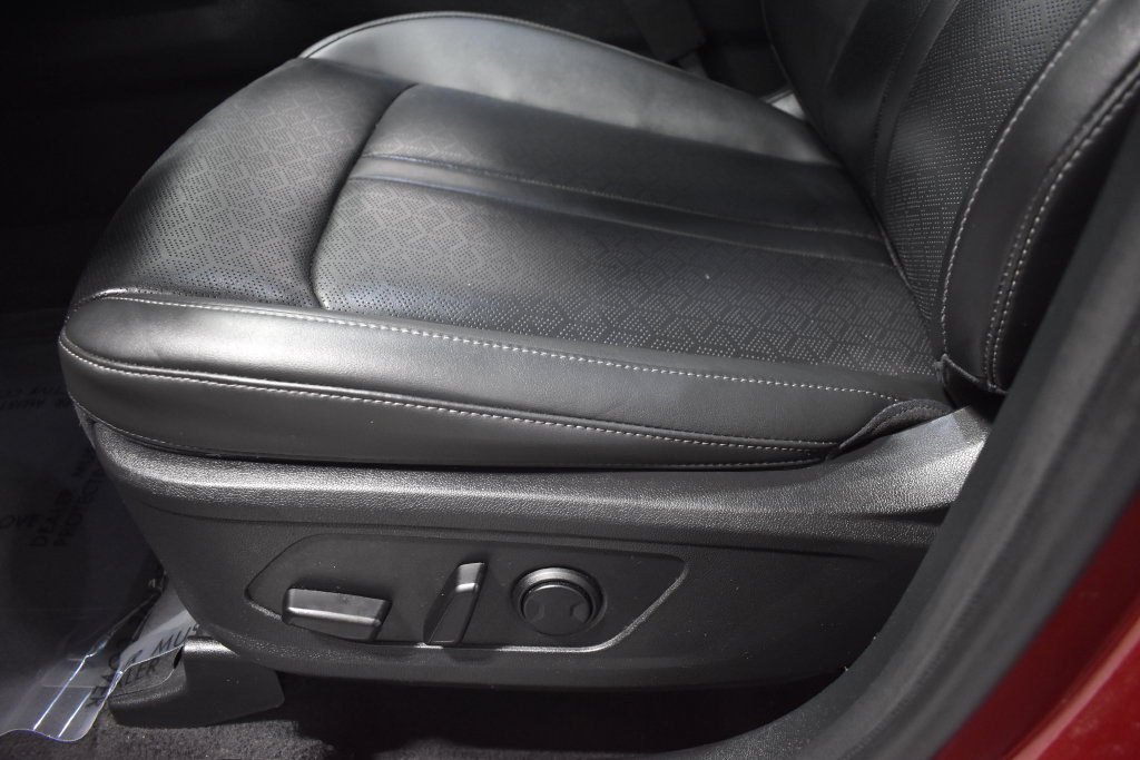 Used 2023 Kia Sorento S w/ Panoramic Sunroof Package AWD/4WD image 19