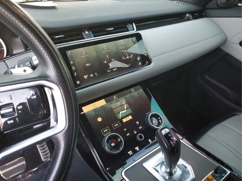 Used 2022 Land Rover Range Rover Evoque R-Dynamic S AWD/4WD image 23
