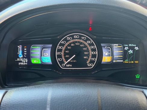 Used 2012 Lincoln MKZ Hybrid FWD image 29