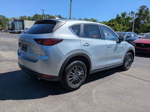 Used 2021 MAZDA CX-5 Touring image 4