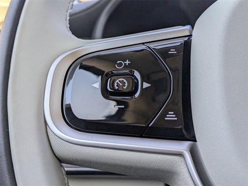 New 2026 Volvo XC90 T8 Ultra w/ Protection Package Premier image 35