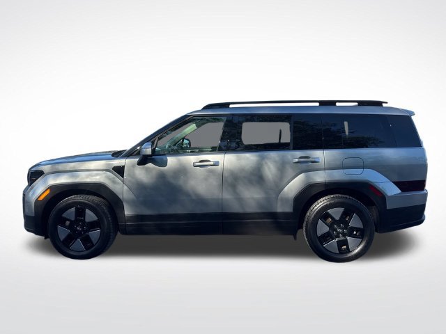 Used 2024 Hyundai Santa Fe SEL FWD image 2