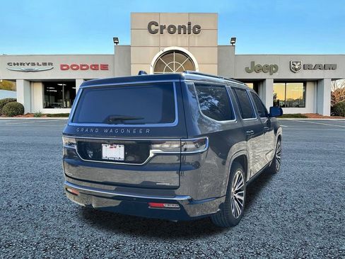 Used 2023 Jeep Grand Wagoneer Series III w/ HD Trailer Tow Package image 3