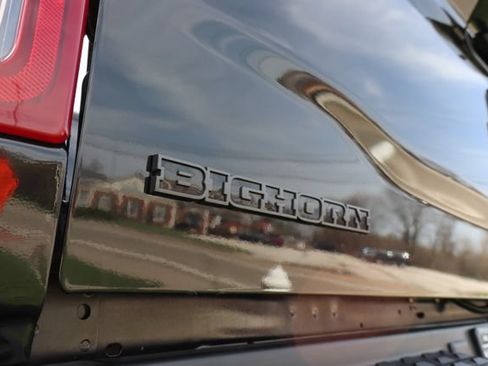 Used 2024 RAM 2500 Big Horn w/ Night Edition AWD/4WD image 37