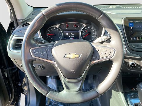 Used 2020 Chevrolet Equinox Premier image 11