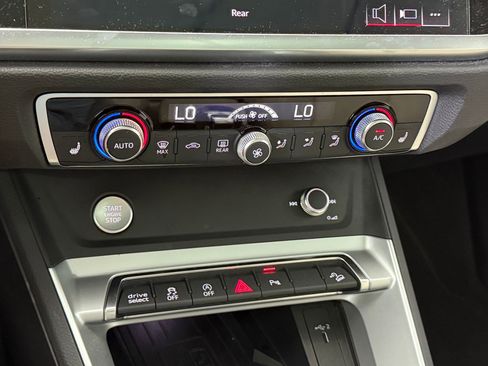 Used 2019 Audi Q3 2.0T Premium Plus image 20