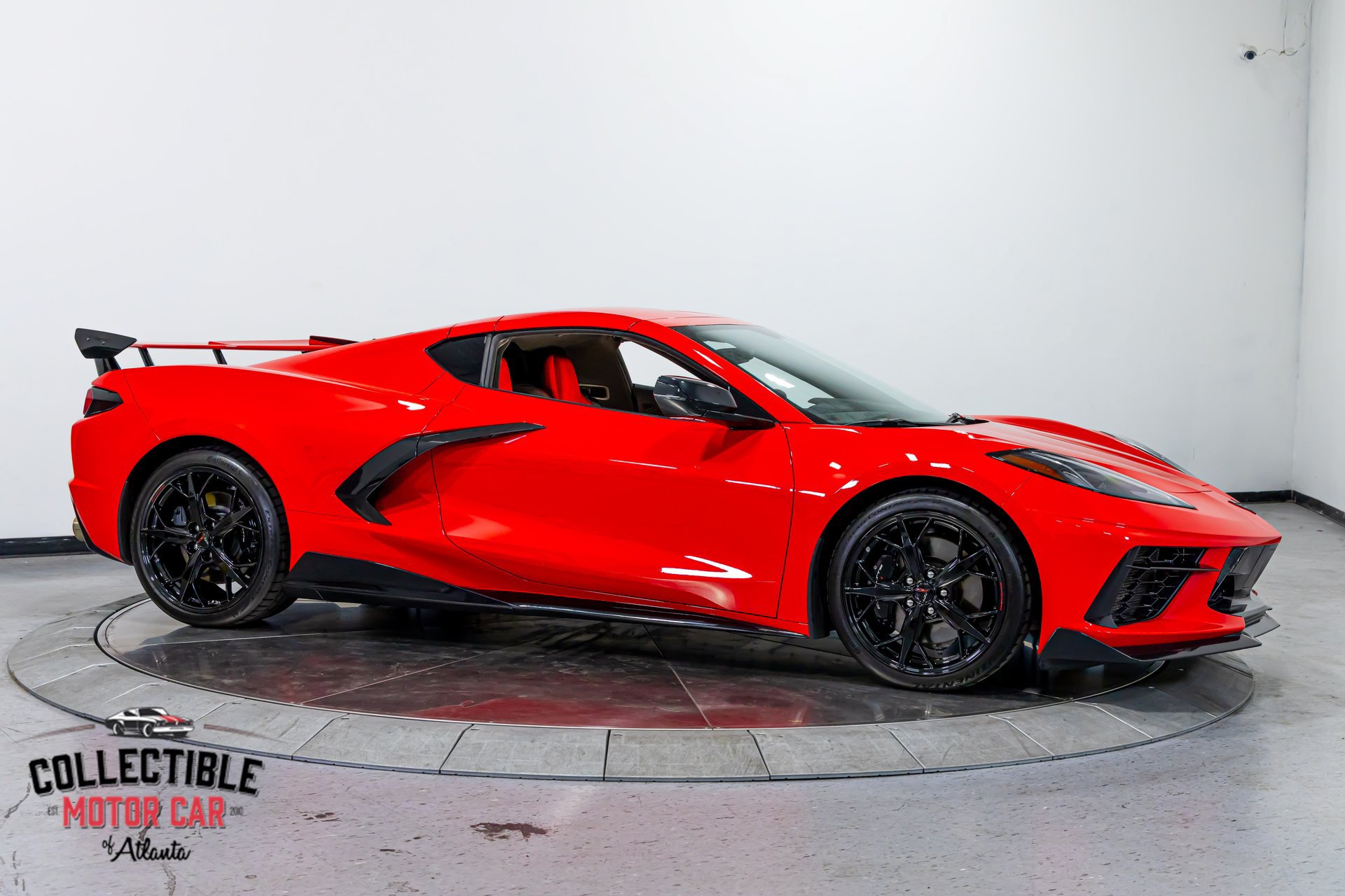 Used 2020 Chevrolet Corvette Stingray Preferred Cpe w/ 2LT Preferred Equipment Group RWD image 21
