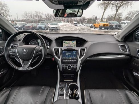 Used 2019 Acura TLX V6 SH-AWD w/ Advance Package image 2