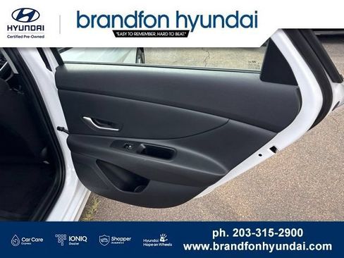 Certified 2024 Hyundai Elantra SEL FWD image 9