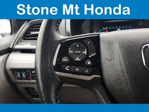 Used 2023 Honda Odyssey Elite image 24