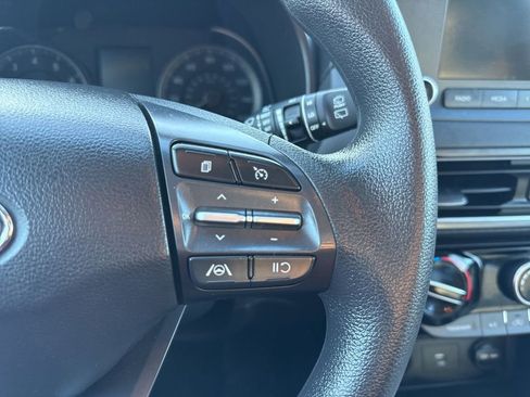 Used 2023 Hyundai Kona SEL image 21