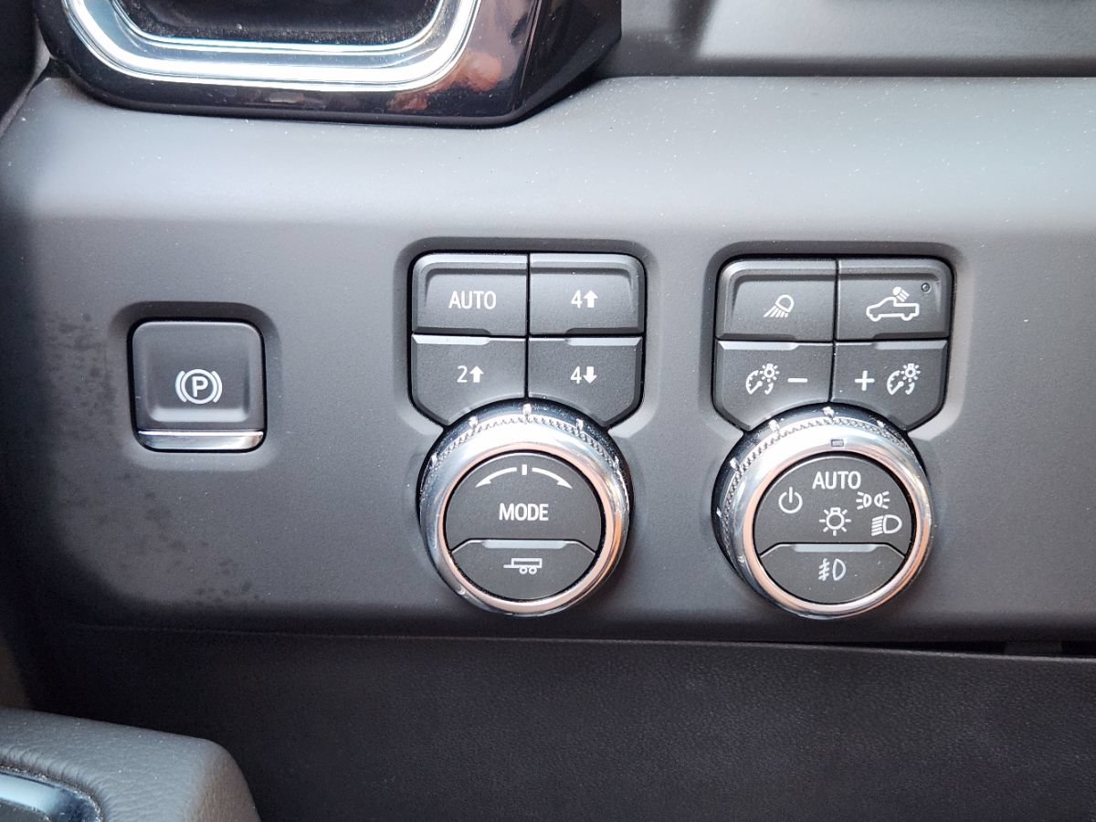 Used 2026 GMC Sierra 1500 Denali AWD/4WD image 44