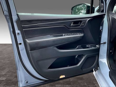 Used 2025 Honda Odyssey Sport-L image 12