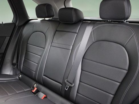 Used 2022 Mercedes-Benz GLC 300 image 25