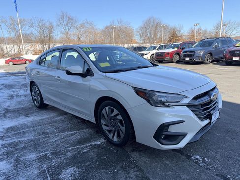 Used 2023 Subaru Legacy Limited image 7