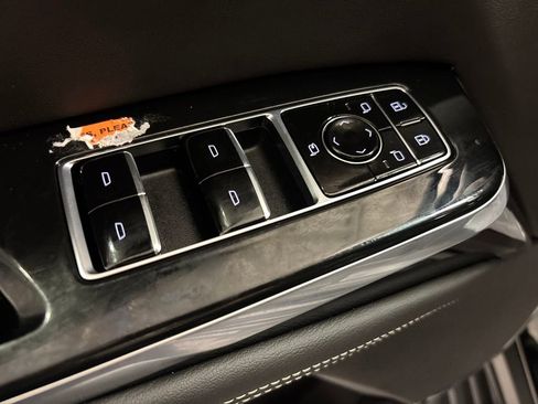 New 2025 Cadillac Escalade Luxury image 28