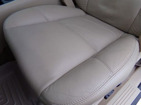 Used 2012 Chevrolet Silverado 2500 LTZ w/ LTZ Plus Package image 39