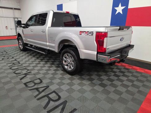 Used 2019 Ford F250 Lariat w/ Lariat Ultimate Package image 11