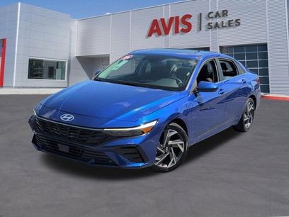 Used 2025 Hyundai Elantra SEL