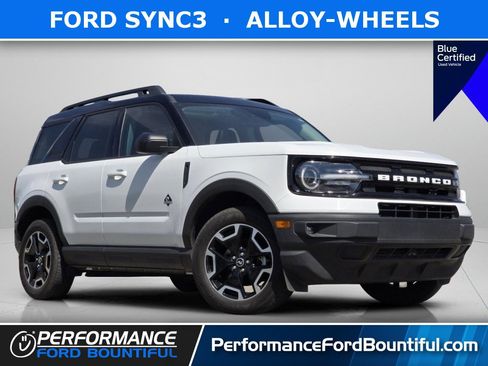 Certified 2022 Ford Bronco Sport Outer Banks w/ Tech Package AWD/4WD image 1