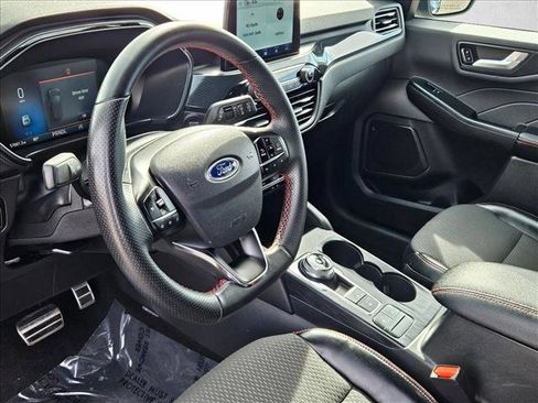 Used 2024 Ford Escape ST-Line image 10