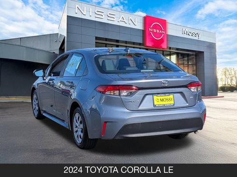 Used 2024 Toyota Corolla LE image 7