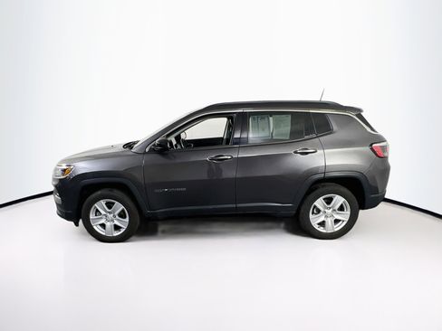 Used 2022 Jeep Compass Latitude w/ Convenience Group AWD/4WD image 8