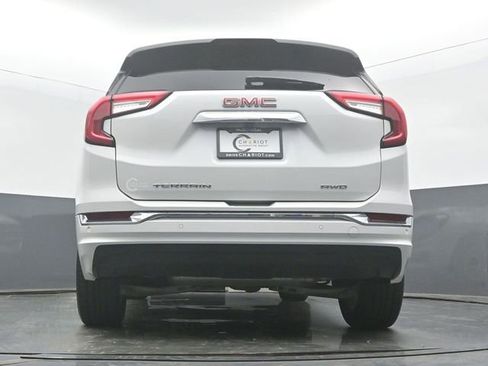 Used 2023 GMC Terrain Denali w/ LPO, Floor Liner Package AWD/4WD image 48