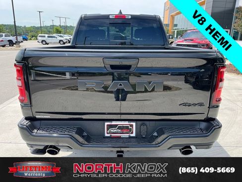 New 2026 RAM 1500 Express AWD/4WD image 17
