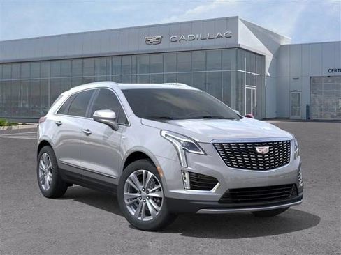 Certified 2025 Cadillac XT5 Premium Luxury w/ LPO, Floor Liner Package AWD/4WD image 10
