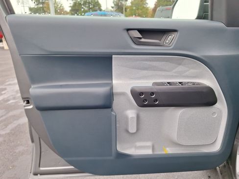 New 2025 Ford Maverick XLT w/ Equipment Group 301A image 2