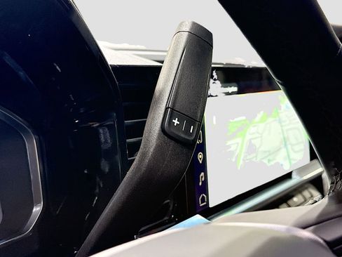 New 2026 GMC Sierra 1500 SLE w/ Preferred Package image 17