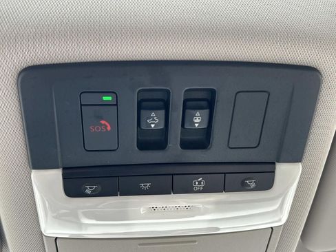 Certified 2023 Nissan Rogue SL AWD/4WD image 30