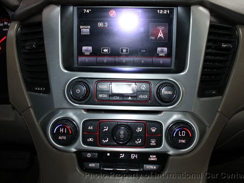 Used 2015 GMC Yukon XL SLE w/ Convenience Package image 16