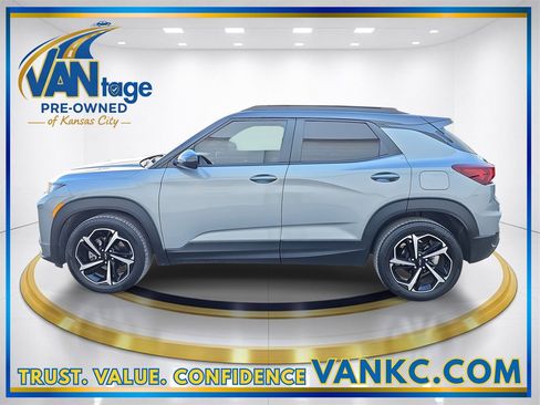 Certified 2023 Chevrolet TrailBlazer RS w/ Convenience Package image 10