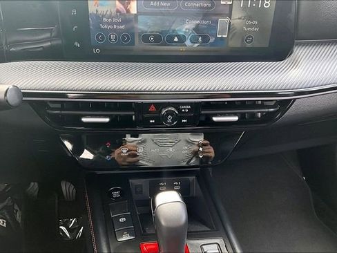 Certified 2025 Nissan Kicks SR AWD/4WD image 14