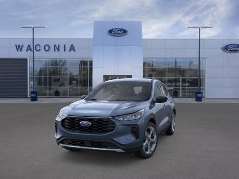 New 2026 Ford Escape ST-Line w/ Cold Weather Package AWD/4WD image 2